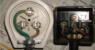 Подключение и монтаж розетки для электроплиты от 576 руб в Магнитогорске - ЭлектроМгн